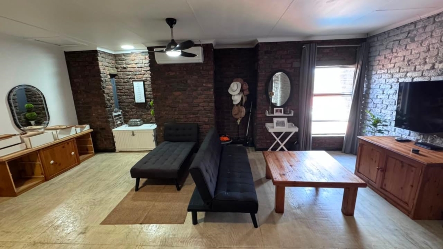 5 Bedroom Property for Sale in Royldene Northern Cape